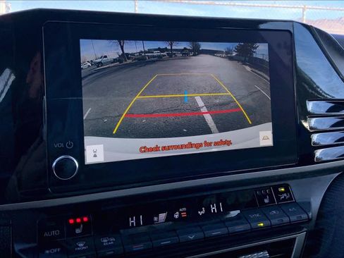 Certified 2025 Toyota Camry SE image 25