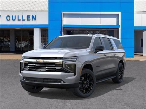 New 2026 Chevrolet Suburban Premier image 6