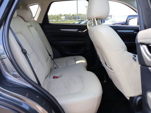 Used 2023 MAZDA CX-5 AWD 2.5 S w/ Select Package image 9