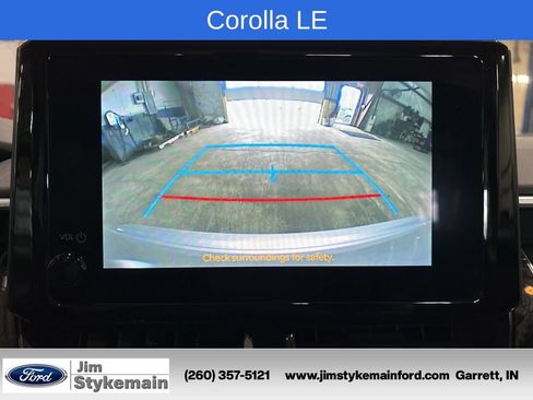 Used 2024 Toyota Corolla LE FWD image 4