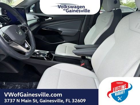 Certified 2022 Volkswagen ID.4 Pro S image 19