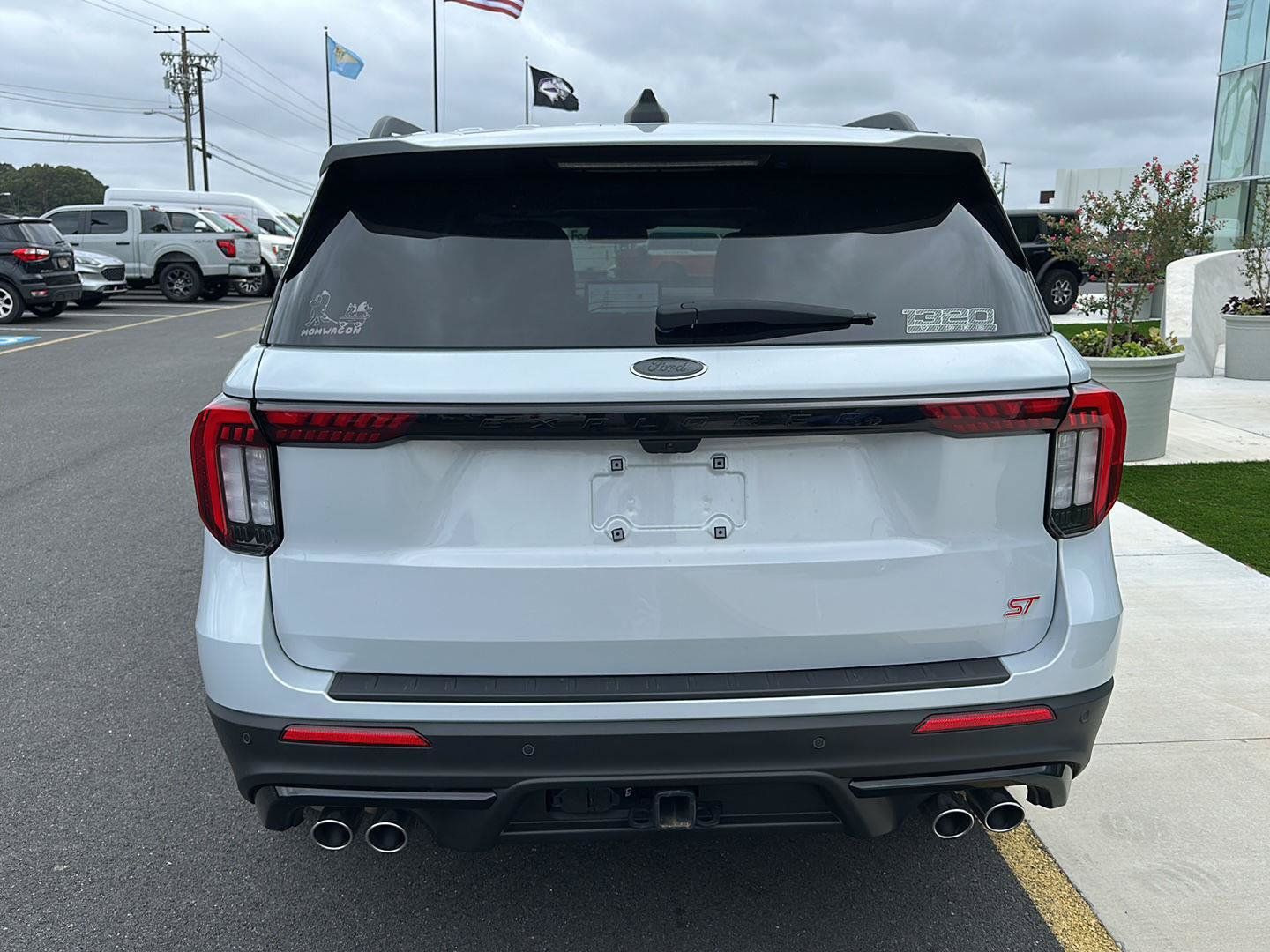 Used 2026 Ford Explorer ST AWD/4WD image 6