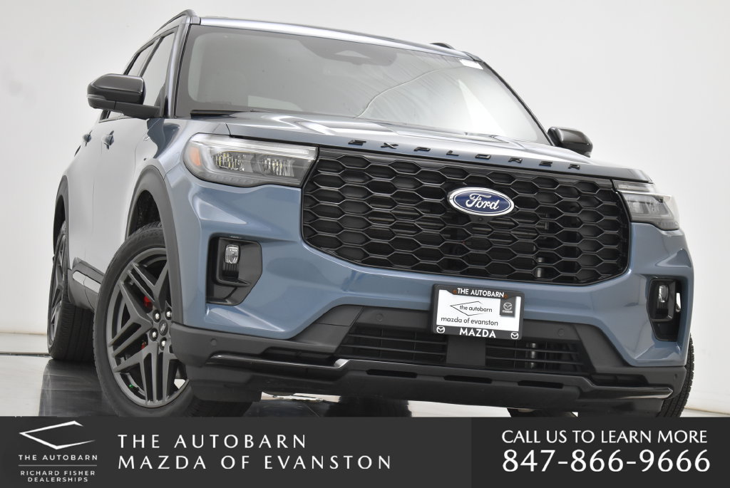 Used 2025 Ford Explorer ST-Line w/ Premium Package AWD/4WD image 3