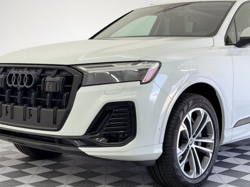 Used 2026 Audi Q7 2.0T Premium w/ Convenience Plus Package AWD/4WD image 12