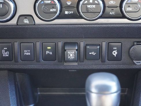 Certified 2023 Toyota Tacoma TRD Sport w/ Advanced Technology Package image 32