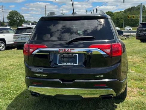Used 2019 GMC Acadia Denali w/ Technology Package AWD/4WD image 6