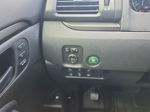 Used 2025 Honda Ridgeline TrailSport image 22