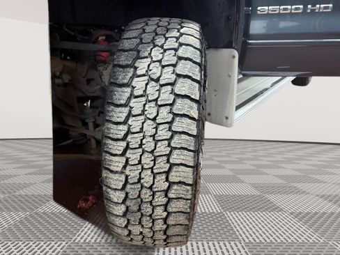 Used 2019 Chevrolet Silverado 3500 LT w/ LT Convenience Package image 20