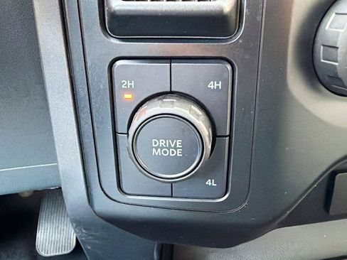 Used 2023 Ford F150 XLT image 28