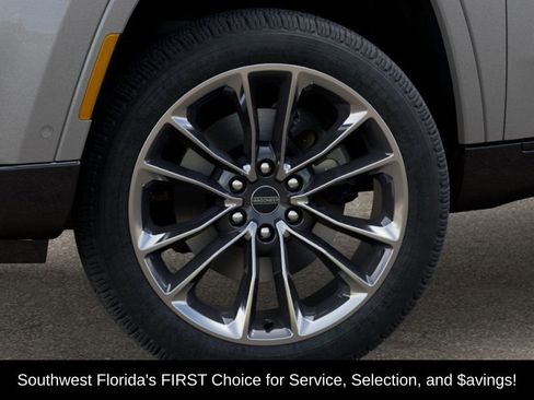 New 2025 Jeep Grand Wagoneer Series II w/ Quick Order Packagew 28T image 8