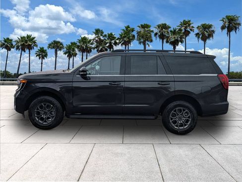 New 2027 Ford Expedition Active RWD image 5