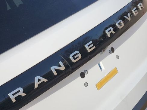 New 2026 Land Rover Range Rover Long Wheelbase SE AWD/4WD image 8