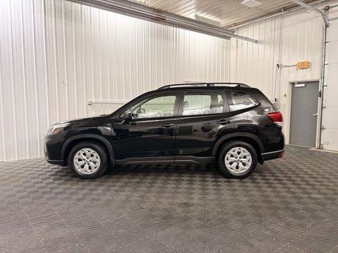 Used 2021 Subaru Forester AWD/4WD image 2