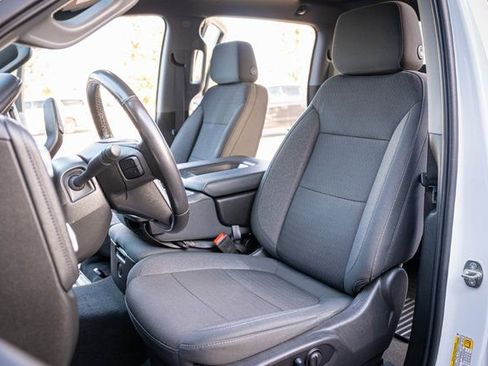 Used 2022 GMC Sierra 2500 SLE image 14