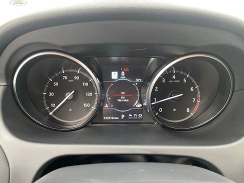 Used 2019 Land Rover Discovery Sport HSE image 9