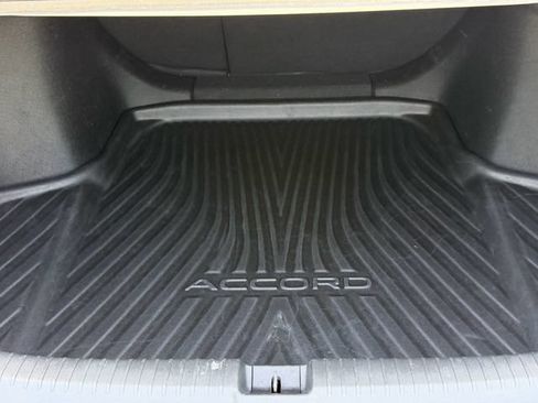 Used 2024 Honda Accord EX image 22