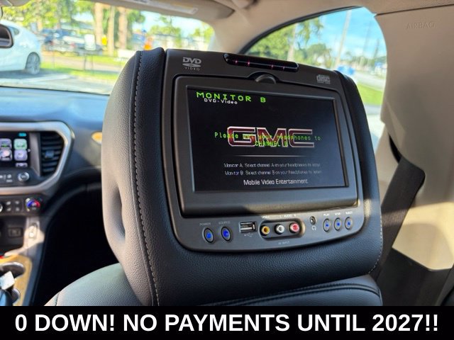 Used 2018 GMC Acadia Denali w/ Technology Package FWD image 19