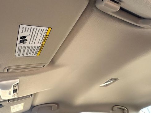 New 2025 Nissan Versa SV image 23