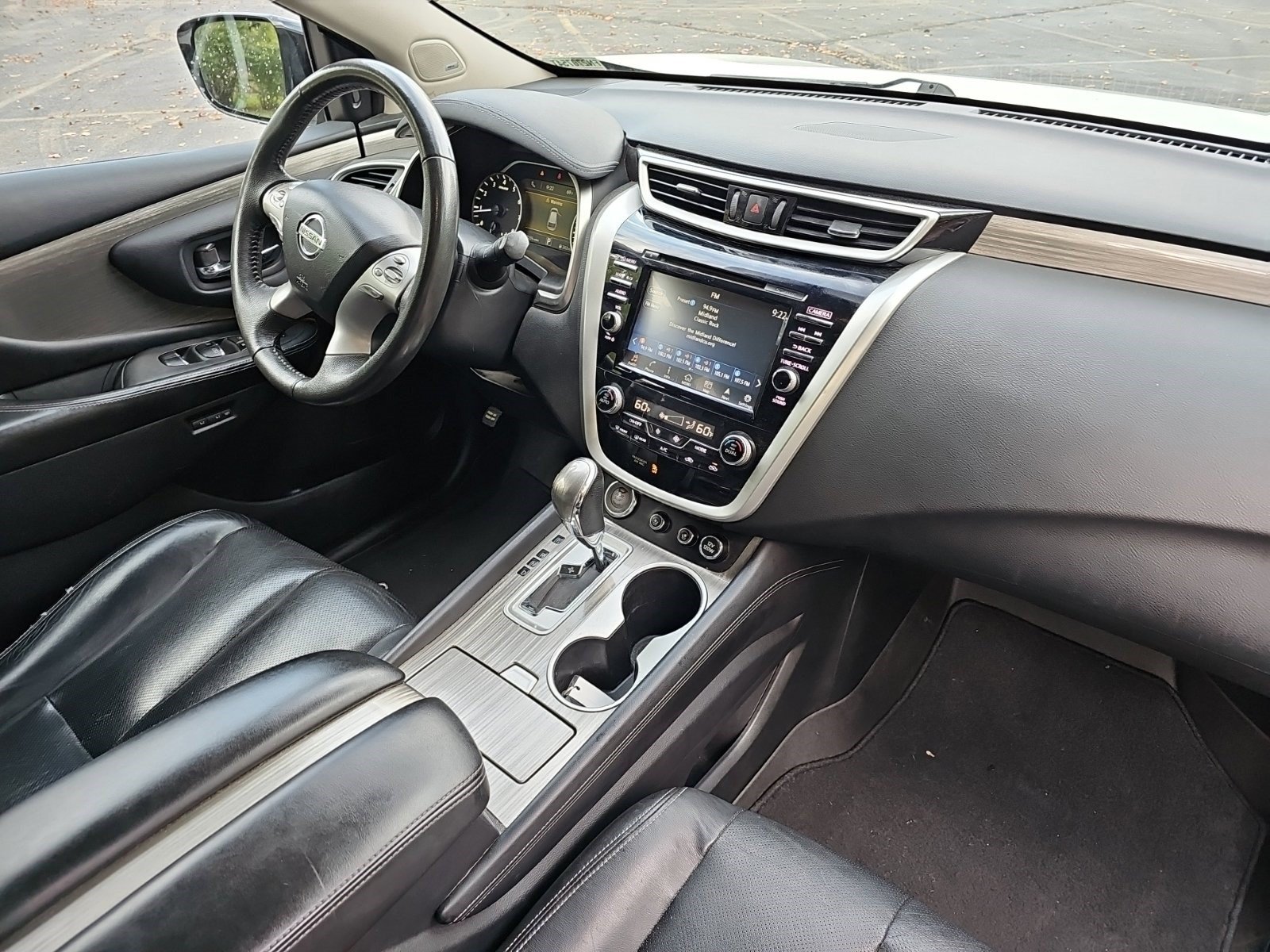 Used 2015 Nissan Murano Platinum w/ Platinum Technology Package AWD/4WD image 13