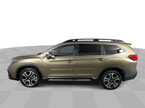 Used 2023 Subaru Ascent Limited AWD/4WD image 5