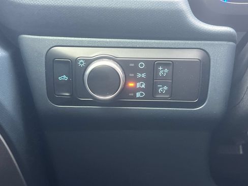 New 2026 Ford Maverick XL AWD/4WD image 13