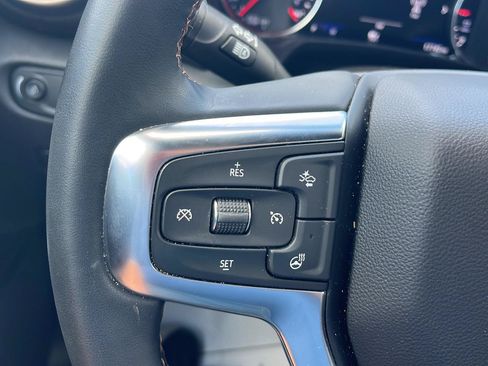 Used 2024 Chevrolet Blazer Premier w/ Driver Confidence II Package FWD image 11