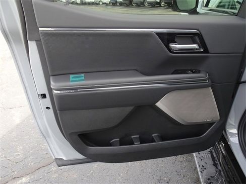 New 2026 GMC Sierra EV Denali image 17