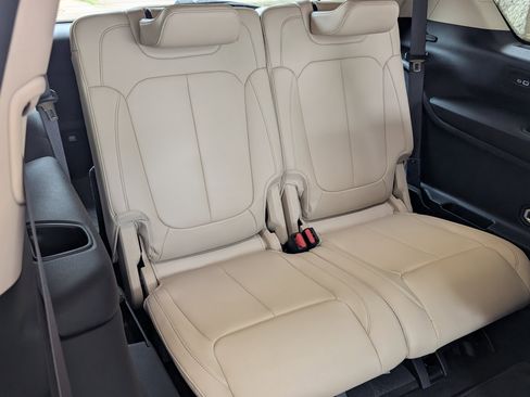 Used 2021 Jeep Grand Cherokee L Limited RWD image 22