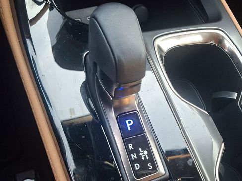 Used 2025 Lexus NX 350h AWD w/ Premium Package image 16