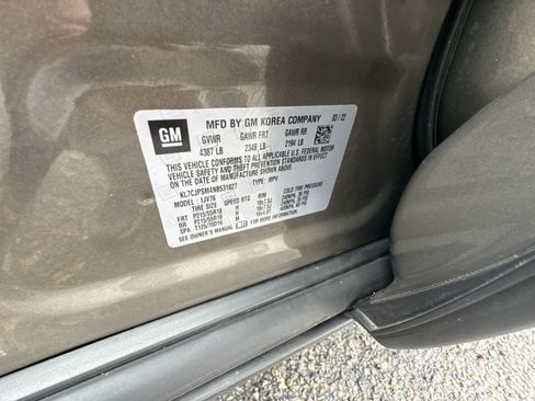 Used 2022 Chevrolet Trax LT w/ Sport Edition image 35