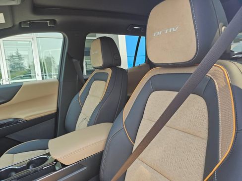 New 2026 Chevrolet Equinox ACTIV w/ Convenience Package III AWD/4WD image 24