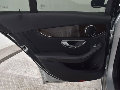 Used 2016 Mercedes-Benz C 300 4MATIC Sedan image 15