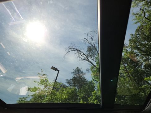 New 2025 Land Rover Defender 110 V8 image 25