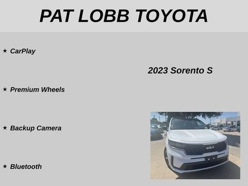 Used 2023 Kia Sorento S w/ Panoramic Sunroof Package FWD image 18