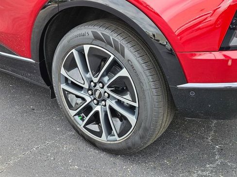 New 2025 Cadillac Optiq Sport 2 AWD/4WD image 8