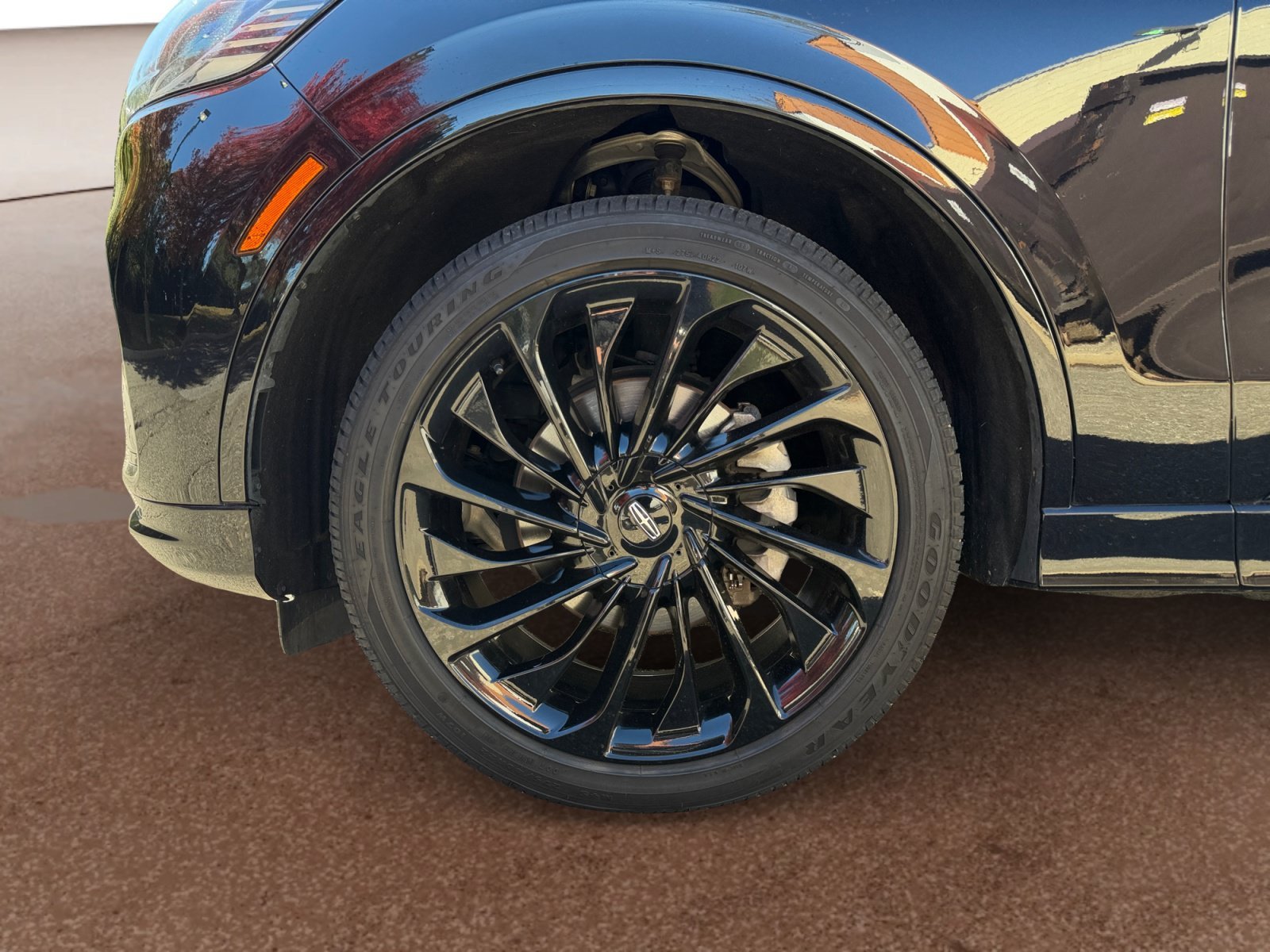 Used 2025 Lincoln Aviator Reserve w/ Equipment Group 201A AWD/4WD image 9
