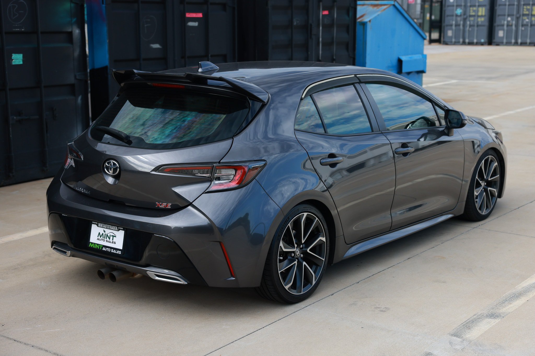 Used 2021 Toyota Corolla XSE FWD image 15