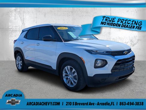 Used 2023 Chevrolet TrailBlazer LS FWD image 1