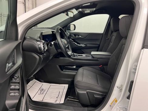 Used 2025 Chevrolet Equinox LT image 29