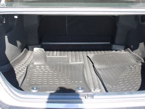 Certified 2022 Toyota Camry LE FWD image 15