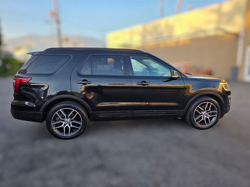 Used 2017 Ford Explorer Sport AWD/4WD image 6