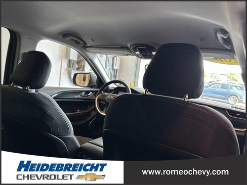 Used 2022 Jeep Grand Cherokee L Laredo w/ Luxury Tech Group I AWD/4WD image 33