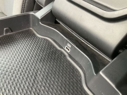 Used 2022 RAM 1500 Big Horn AWD/4WD image 49