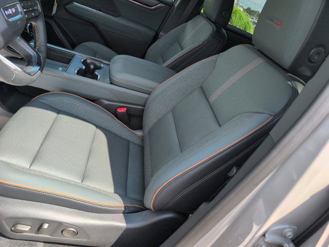 New 2026 GMC Acadia AT4 w/ Luxury Package AWD/4WD image 24
