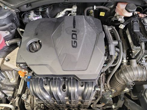 Used 2023 Hyundai Santa Fe SE image 30