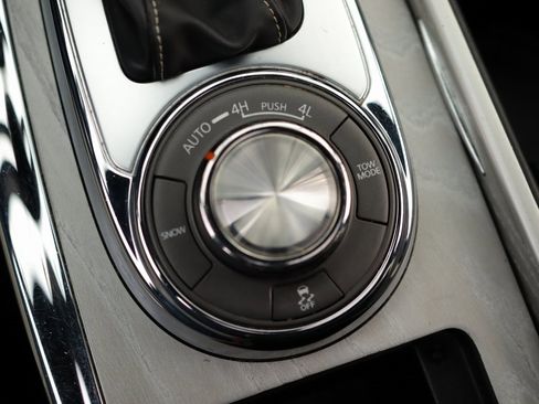 Used 2019 INFINITI QX80 Limited w/ All-Season Package image 23