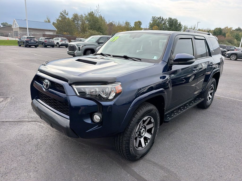 Used 2019 Toyota 4Runner TRD Off-Road Premium AWD/4WD image 4