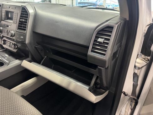 Used 2018 Ford F150 XLT image 16