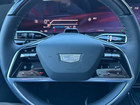 New 2025 Cadillac Escalade IQ Sport 1 w/ LPO, ONYX Package image 25