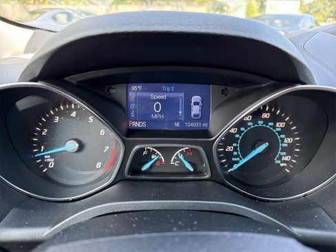 Used 2014 Ford Escape S image 17